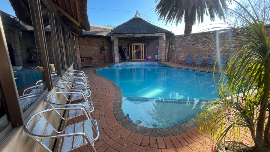 9 Bedroom Property for Sale in Potchefstroom North West